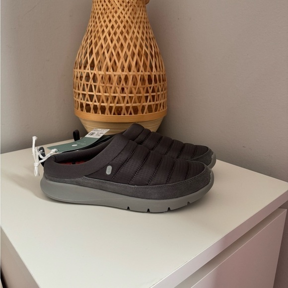 NEW Revitalign Orthotic Quilted Nylon Mules - Tasman, Size 7-7.5 - Picture 2 of 6